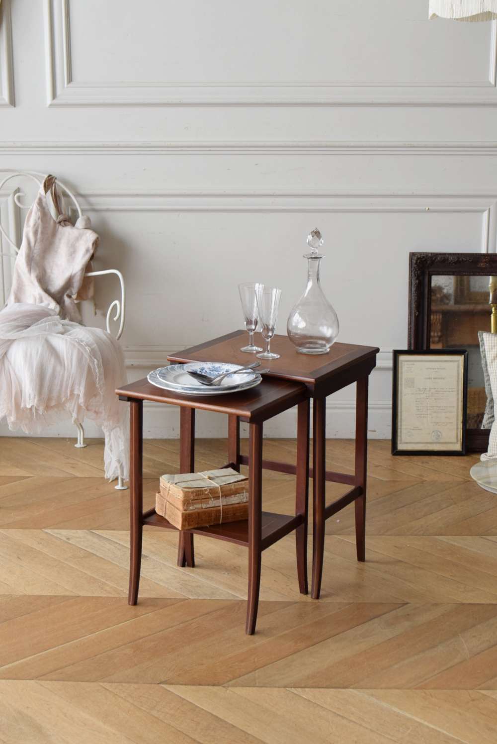 フランスアンティーク家具 アンティークネストテーブル サイドテーブル